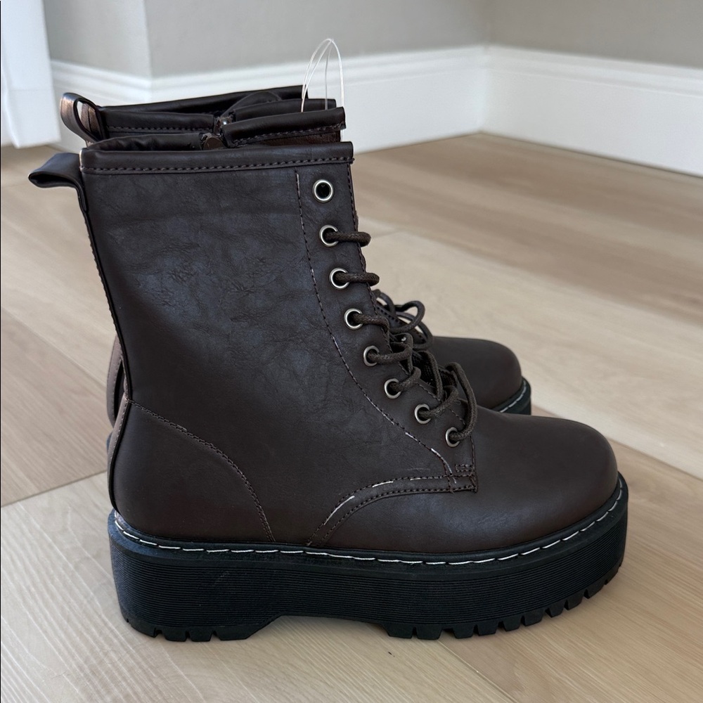 Forever New Brown Platform Lace-Up Combat Boots Sizes 5.5 & 6.5